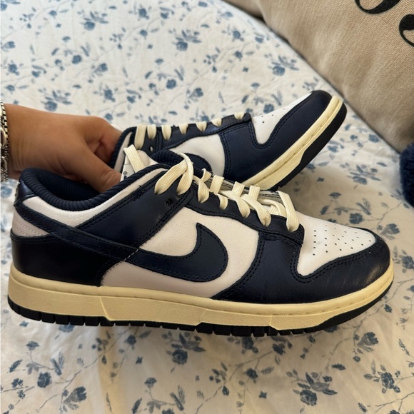 Nike Dunk Sneakers - Picture 4 of 6